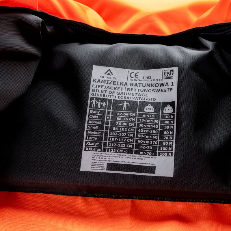 JUNIOR LIFE VEST 100N JUNIOR LIFE VEST In preparation Your Sports Performance