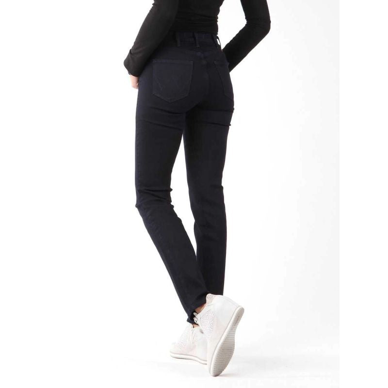 Wrangler True Blue Slim Jeans W W27GBV79B Clothing/Lifestyle/Trousers, shorts Your Sports Performance