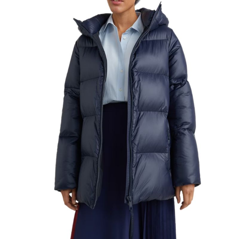 TOMMY HILFIGER WOMEN'S PADDED LOGO COAT In preparation Your Sports Performance