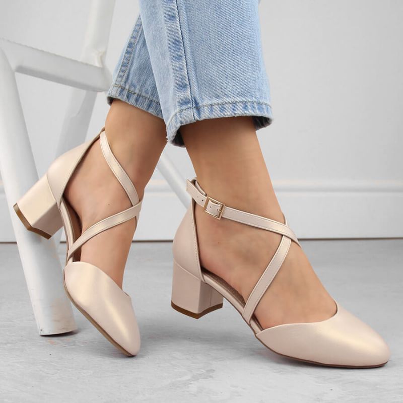 Sergio Leone W SK365B strappy sandals in pearl beige Footwear/Outdoor Your Sports Performance