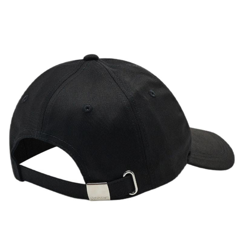 Calvin Klein Jeans Re-lock BB Cap M K60K609168 Clothing/Multisport/Calvin Klein Your Sports Performance