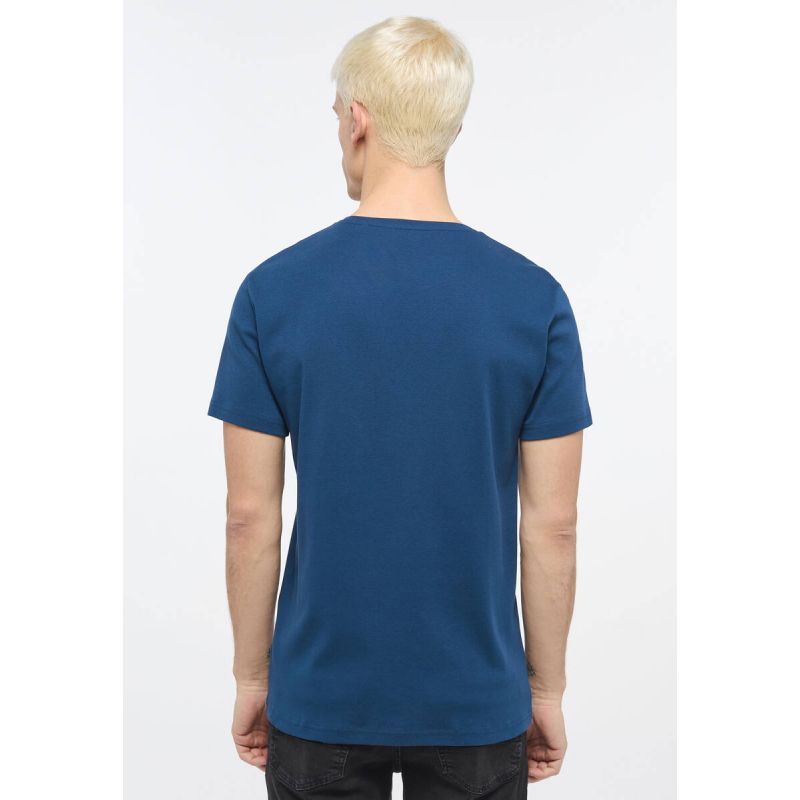 Mustang Aaron C Basic T-shirt M 1013822-5230 Clothing/Lifestyle/T-shirts/Mustang Your Sports Performance