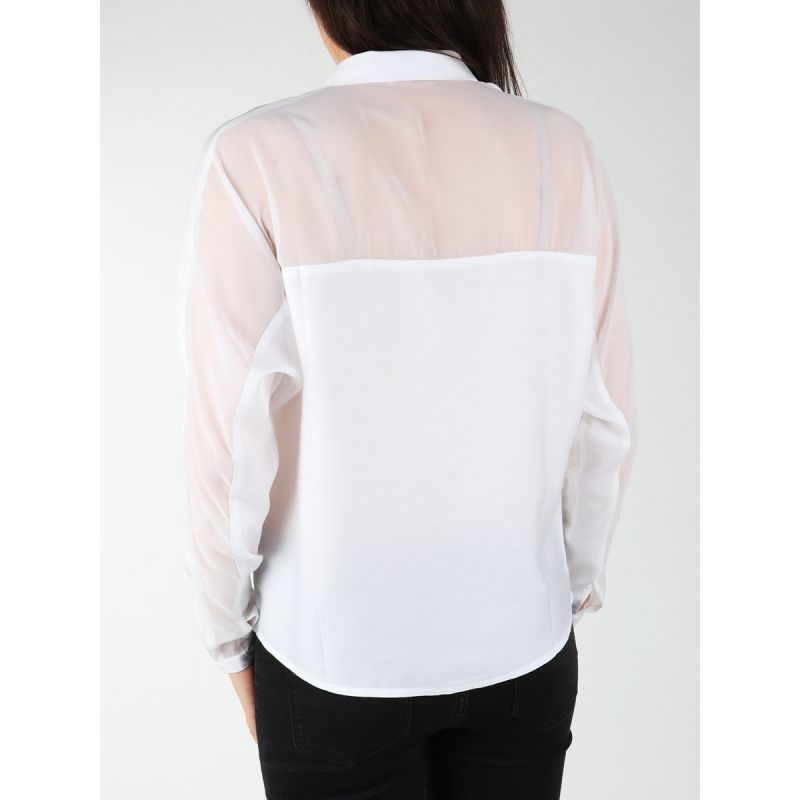 Wrangler Relaxed Shirt W W5213LR12 Clothing/Lifestyle/T-shirts/Wrangler Your Sports Performance