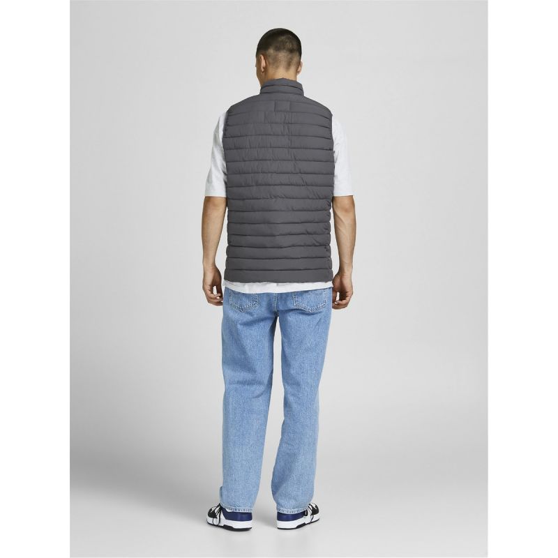 Jack &amp; Jones Jjerecycle Bodywarmer Noos M 12211132 vest Clothing/Outdoor/Jack & Jones Your Sports Performance
