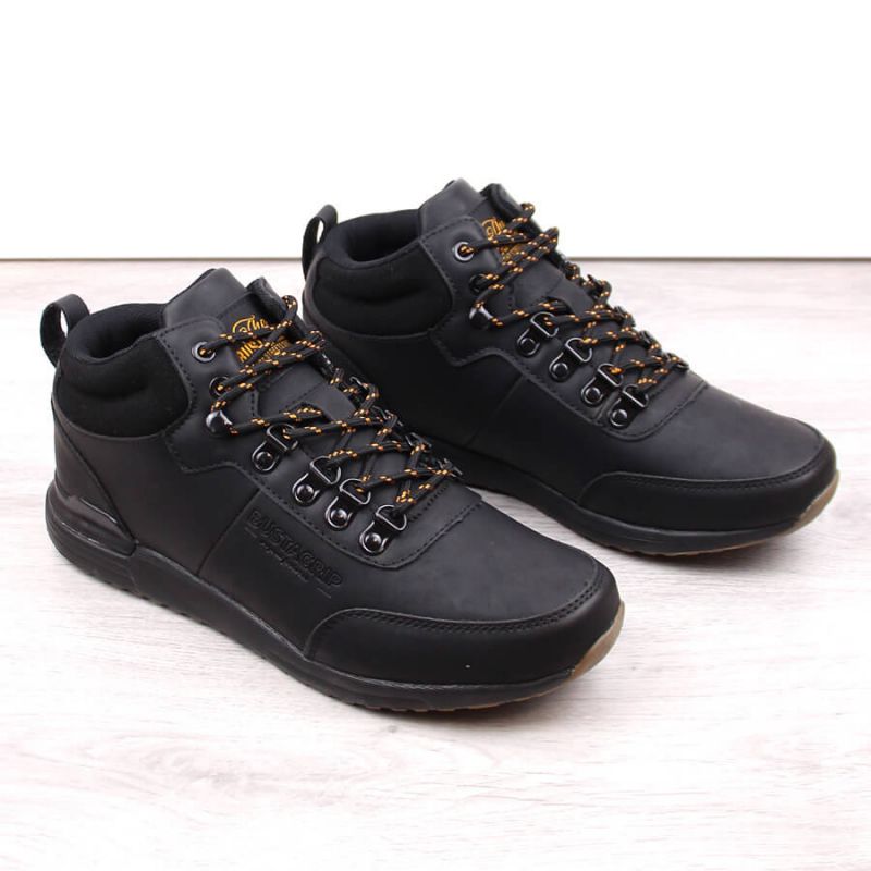 Leather Jogger Bustagrip M MRM4A shoes Footwear/Lifestyle Your Sports Performance