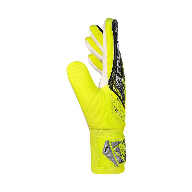 Goalkeeper gloves Reusch Attrakt Starter Solid M 5570514 2014 Accessories/Gloves Your Sports Performance