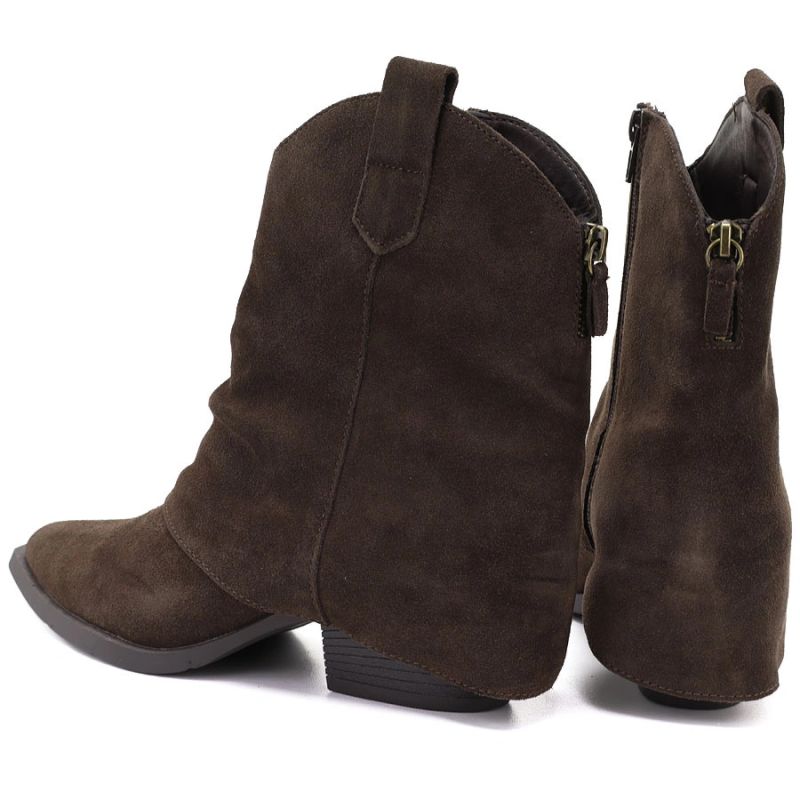 Women’s leather cowboy ankle boots with turned-down shaft, chocolate brown, Vinceza 31715