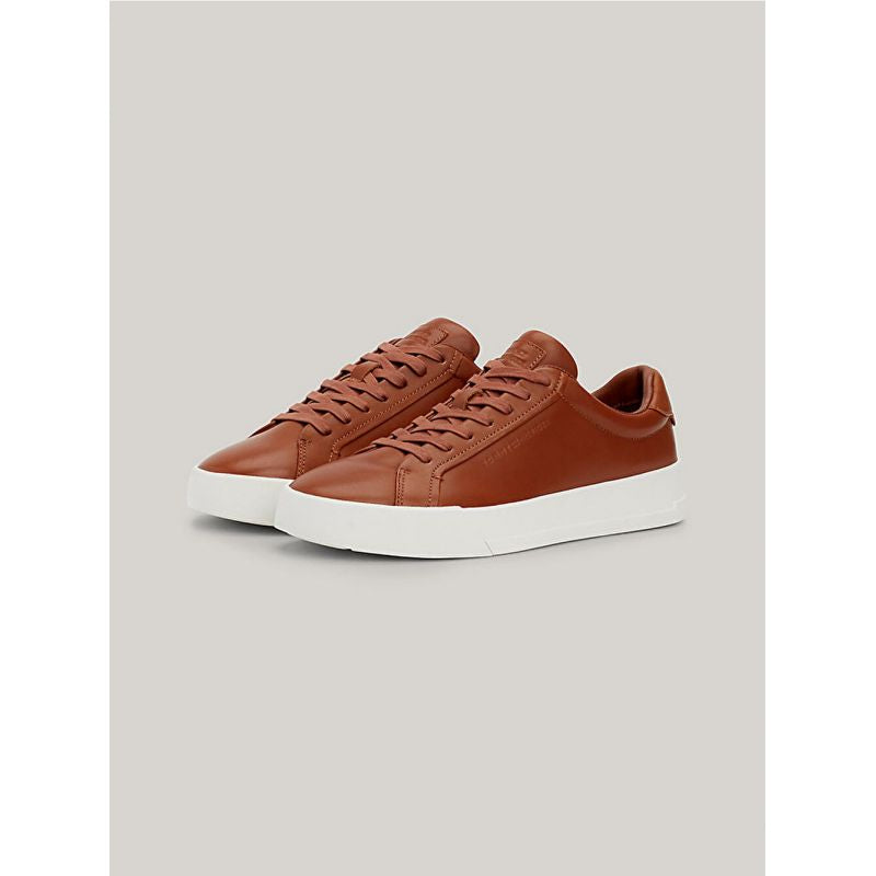 Tommy Hilfiger Court Best Cognac M shoes FM0FM05136GVI Footwear/Lifestyle/Tommy Hilfiger Tommy Hilfiger