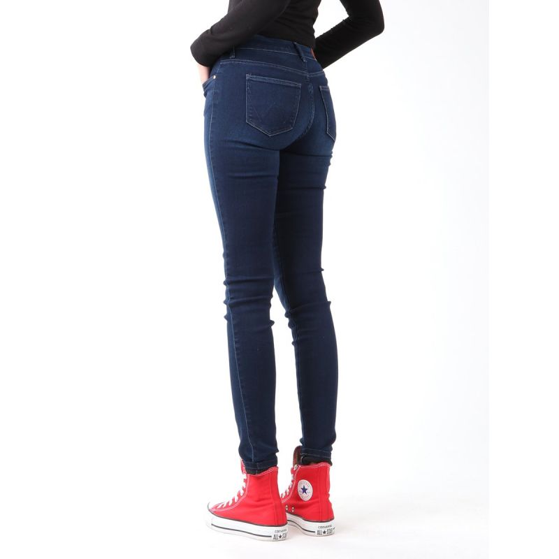 Wrangler Super Skinny True Beauty Jeans W W29JBV94Z Clothing/Lifestyle/Trousers, shorts/Wrangler Your Sports Performance