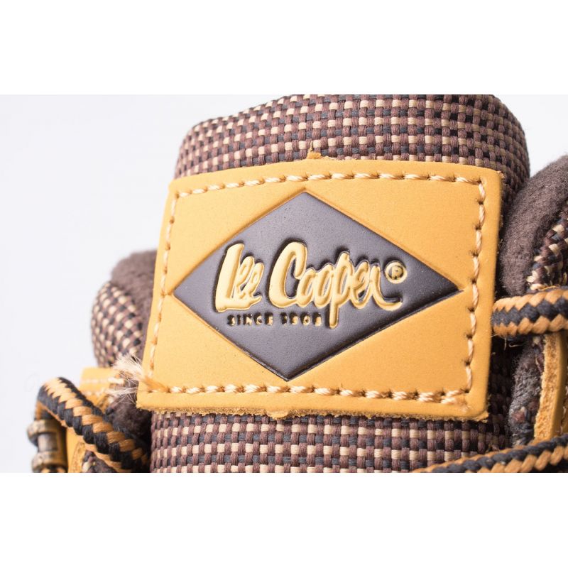 Lee Cooper M LCJ-21-01-0706M shoes Footwear/Outdoor/Lee Cooper Your Sports Performance