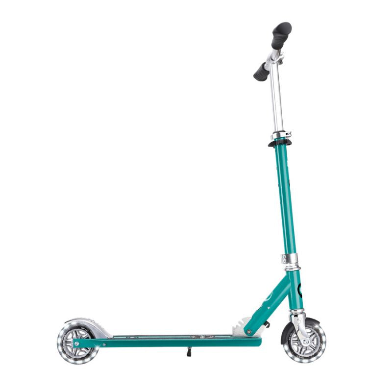 FLOW ELEMENT LIGHTS scooter (721-307) Accessories/Skating/Hulajnogi/Traditional/For kids/Globber Your Sports Performance
