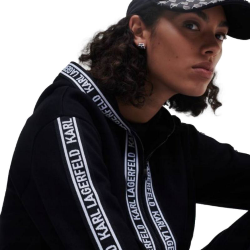 KARL LAGERFELD LOGO SWEATSHIRT BLACK 220W1805 In preparation Your Sports Performance