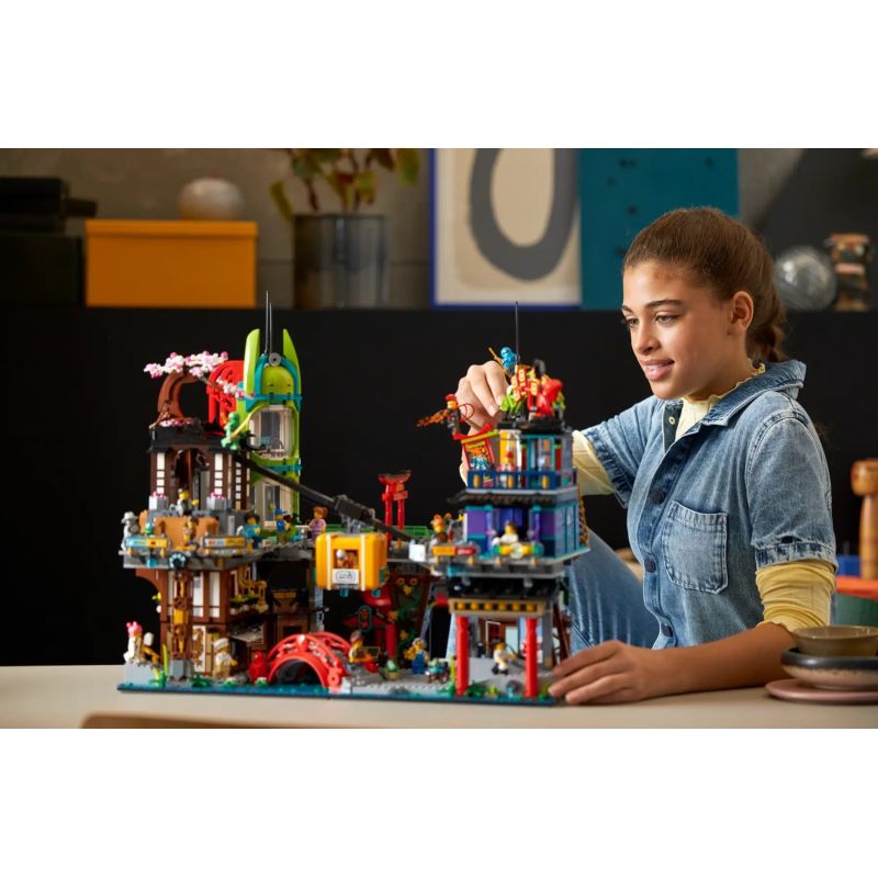 LEGO 71799 Ninjago - Ninjago Town Square Kid/Toys Your Sports Performance