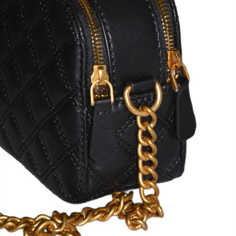 GUESS Giully Camera Bag - QA874814 Akcesoria i sprzęt koszykarski/Torby i plecaki Your Sports Performance