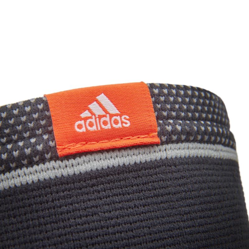 Adidas S ADSU-12521BK knee stabilizing band Accessories/Strippers, sleeves Adidas