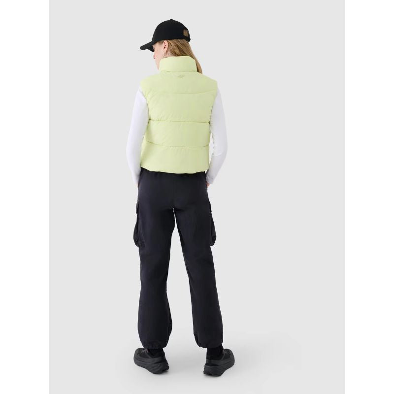 Cropped down vest with synthetic filling for women 4F 4FWSS25TVJAF182-45S *Kategoria tymczasowa Your Sports Performance