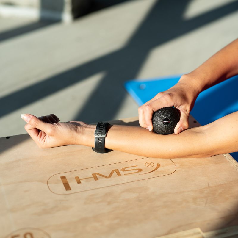 Single massage ball HMS BLM01 6CM Accessories/Training equipment Your Sports Performance