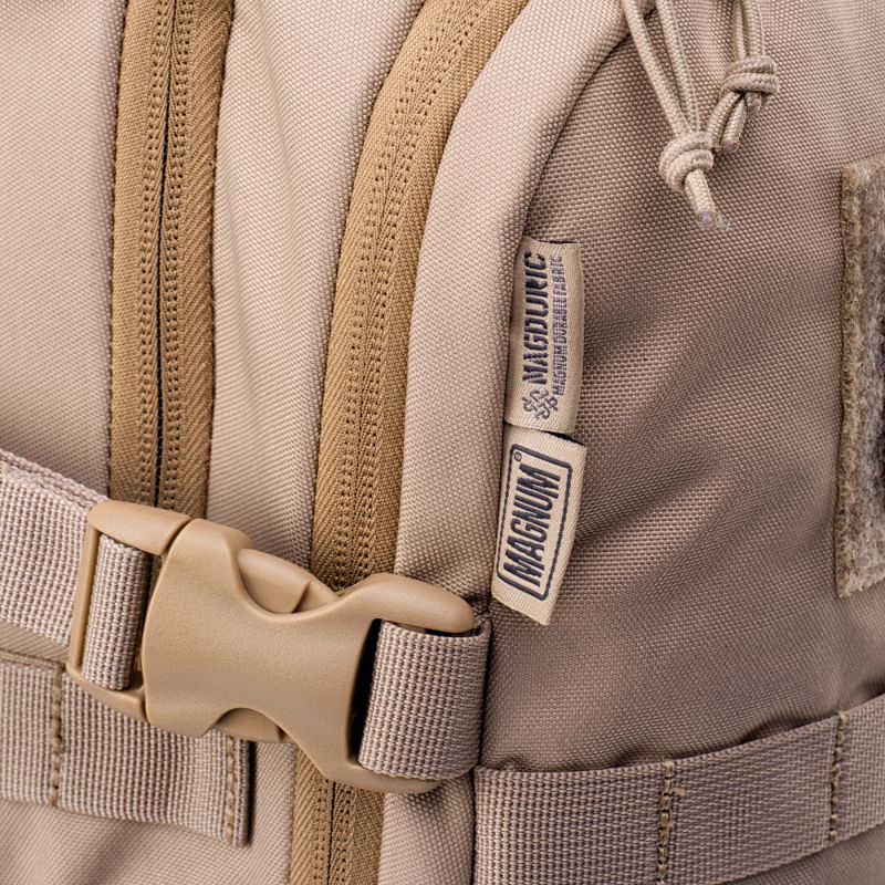 Magnum Urbantask 25 backpack 92800538537 Accessories/Plecaki/Magnum Your Sports Performance