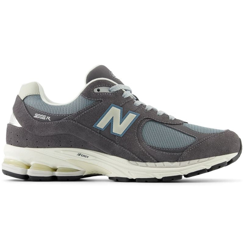 New Balance M2002RFB sports shoes Footwear/Lifestyle New Balance