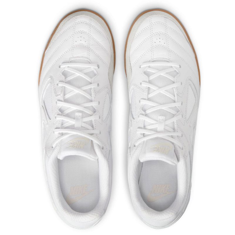 Nike Gato IN HQ6019-100 Shoes To be categorized Your Sports Performance