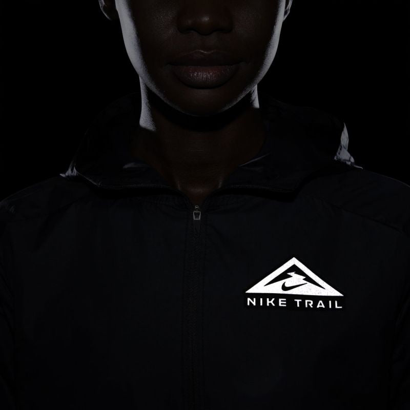 Nike Shield W DC8041-010 Jacket Clothing/Outdoor Nike