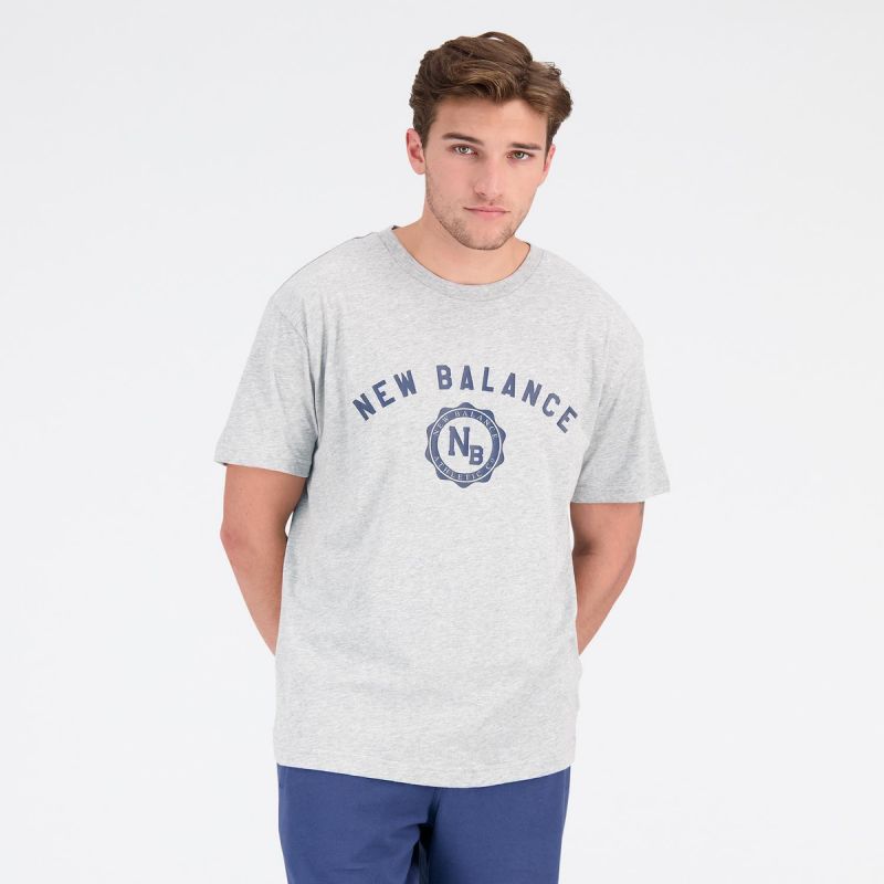 New Balance Sport Seasonal Graphic Cot AG M MT31904AG T-shirt Clothing/Lifestyle/T-shirts/New Balance New Balance