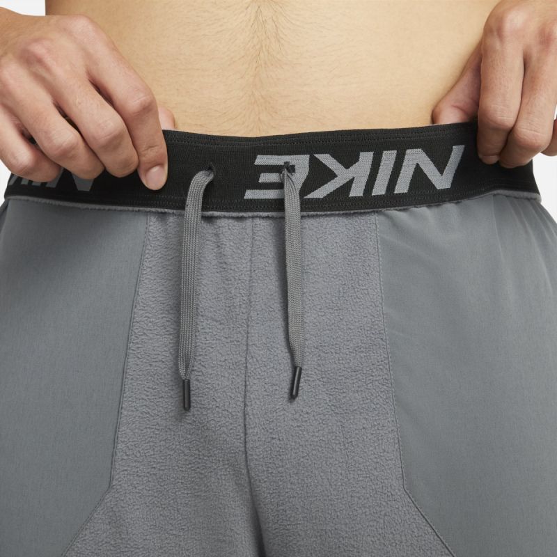 Nike Therma-FIT M DD2136-068 pants Clothing/Training Nike