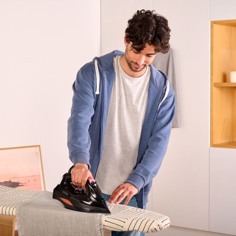 Black+Decker BXIR3000E steam iron (3000W; black) AGD - Produkty/Żelazka i generatory pary Your Sports Performance