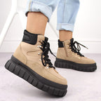 Boots on the News W EVE450B platform Footwear/Outdoor/News Your Sports Performance