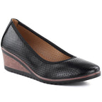 Women's openwork wedge pumps, black Vinceza 58629 To be categorized Your Sports Performance