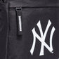 New Era Mlb New York Yankees Side Bag 11942030 Accessories/Sachets / Belts / Bags Your Sports Performance