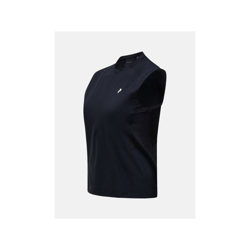 PEAK PERFORMANCE Women's T-shirt W Mountainbreath Sleveless Polo color black