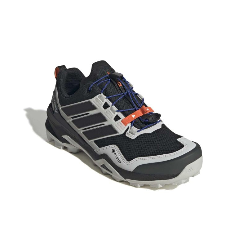 adidas TERREX Skychaser GTX low trekking shoes - cblack/cblack/green Footwear Your Sports Performance
