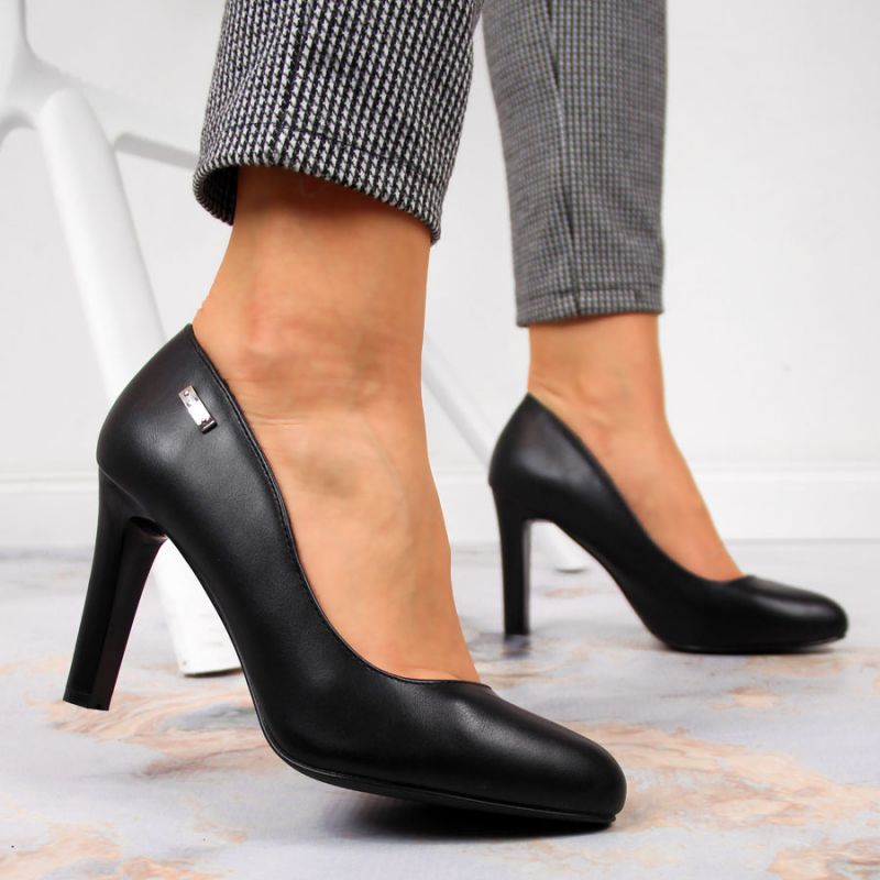 Black high heel pumps by Sergio Leone Footwear/Lifestyle/Sergio Leone Your Sports Performance