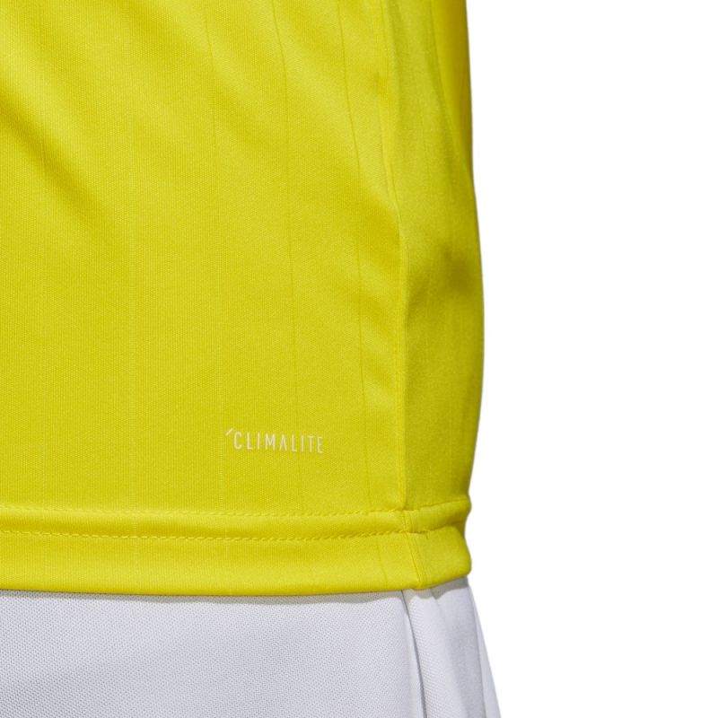 Table 18 JSY M CE8941 football jersey Clothing/Football Your Sports Performance