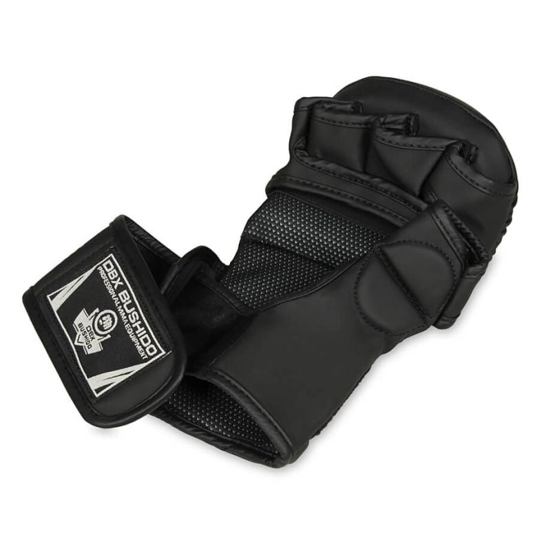 MMA Sparring Gloves M - Black Master - Valor Series Rękawice MMA Your Sports Performance