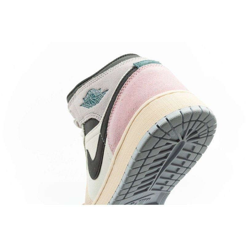 Nike Air Jordan 1 women's high-top sports shoes fashionable sneakers