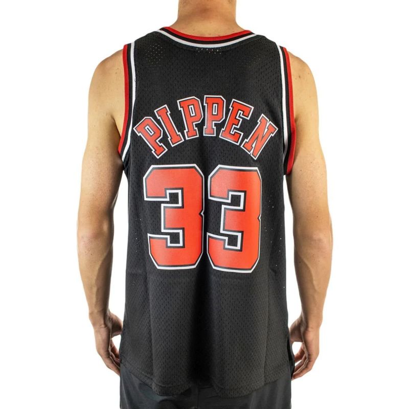 Mitchell & Ness Men's Chicago Bulls NBA Swingman Alternate Jersey Bulls 97 Scottie Pippen SMJYGS18151-CBUBLCK97SPI In preparation Your Sports Performance