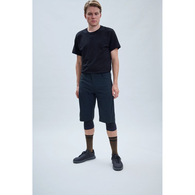 POC M's Essential Casual Shorts Black