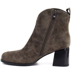 Women's leather high-heeled ankle boots in khaki Vinceza 91178