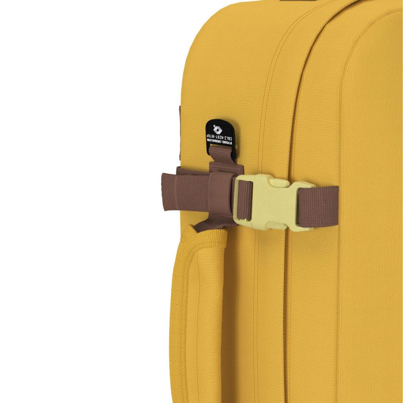 CabinZero Classic Backpack Bag Tourist Cabin 44L Yellow - CZ062306 Akcesoria i sprzęt koszykarski/Torby i plecaki Your Sports Performance