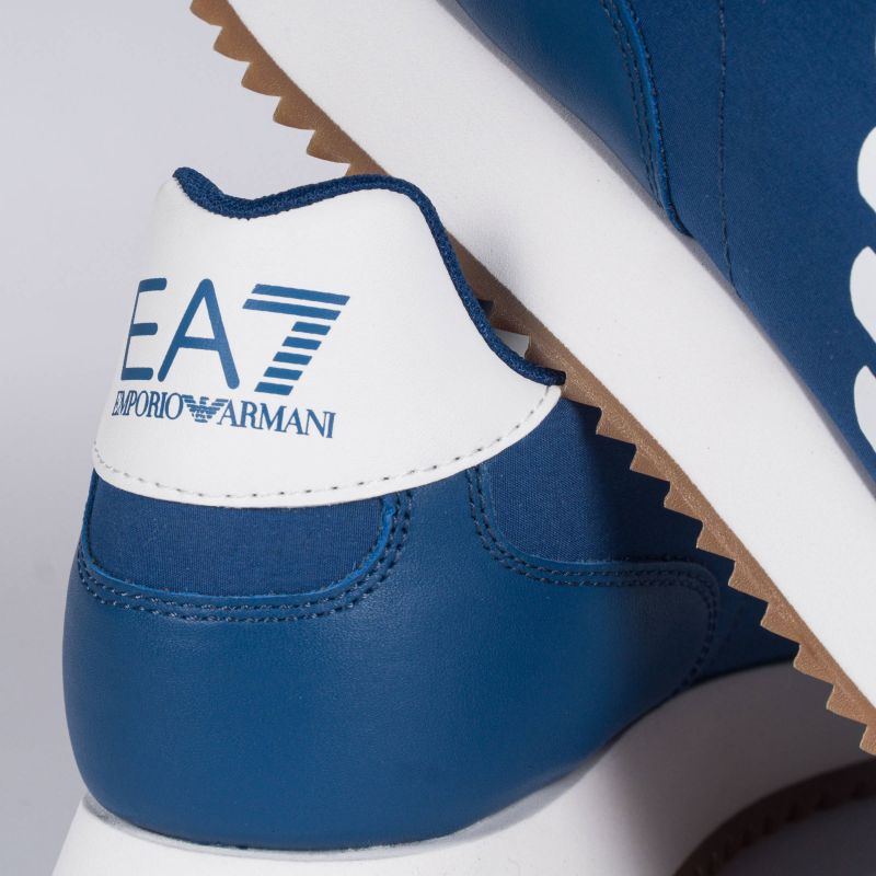 Emporio Armani EA7 men's sneakers blue (X8X114-XK270-S290) In preparation Your Sports Performance