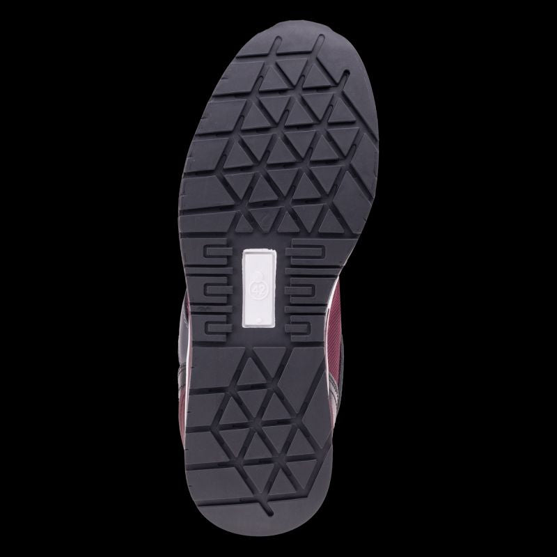 Hi-Tec Tomson M 92800654077 shoes Footwear/Outdoor/Hi-Tec Your Sports Performance