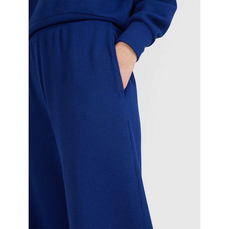 Women's oversized wide-leg trousers 4F 4FRSS25TTROF1397-31S *Kategoria tymczasowa Your Sports Performance