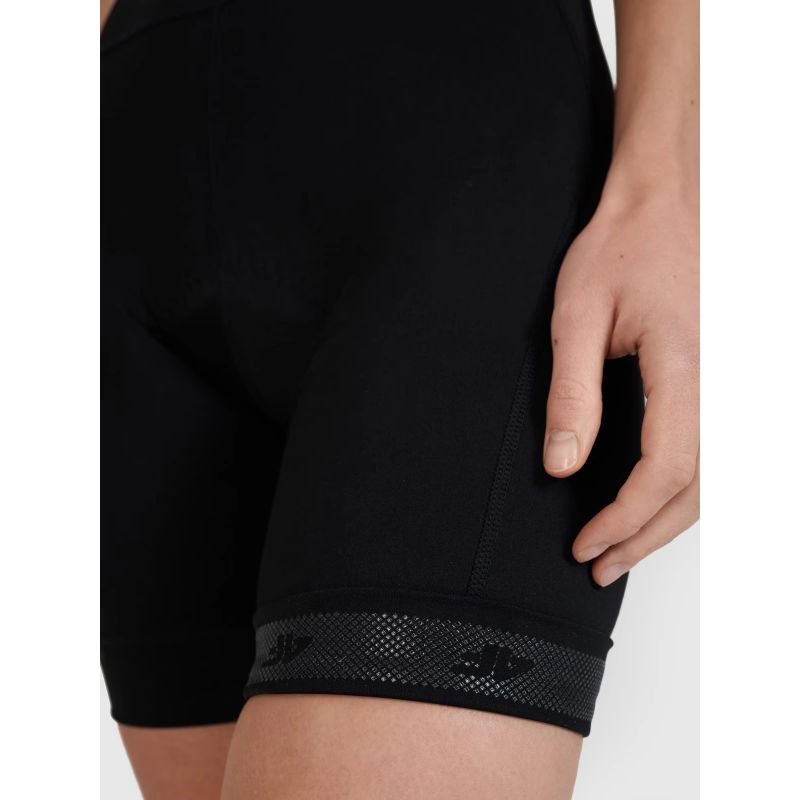 Women's cycling shorts with gel pad and suspenders 4F 4FWSS25TFSTF039-20S *Kategoria tymczasowa Your Sports Performance