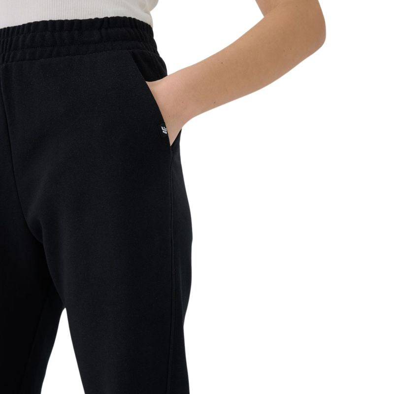 Trousers 4F CAS F1013 W 4FWSS25TTROF1013 20S Clothing/Lifestyle/Trousers, shorts/4F 4F