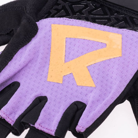 HILDER Women's Gloves In preparation Your Sports Performance
