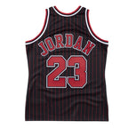 Mitchell & Ness Michael Jordan Chicago Bulls 1995/96 Authentic Jersey - AJY4AC18126-CBUBLCK96MJO Koszulki NBA Your Sports Performance