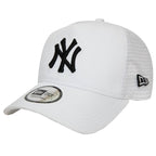 New Era Essential New York Yankees MLB Trucker Cap 12285467 Clothing/Lifestyle Your Sports Performance