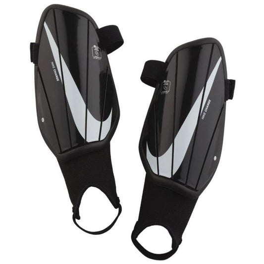 Nike Y NK Greaves Charge GRD SP2165 010 Accessories/Protectors and knee pads Nike